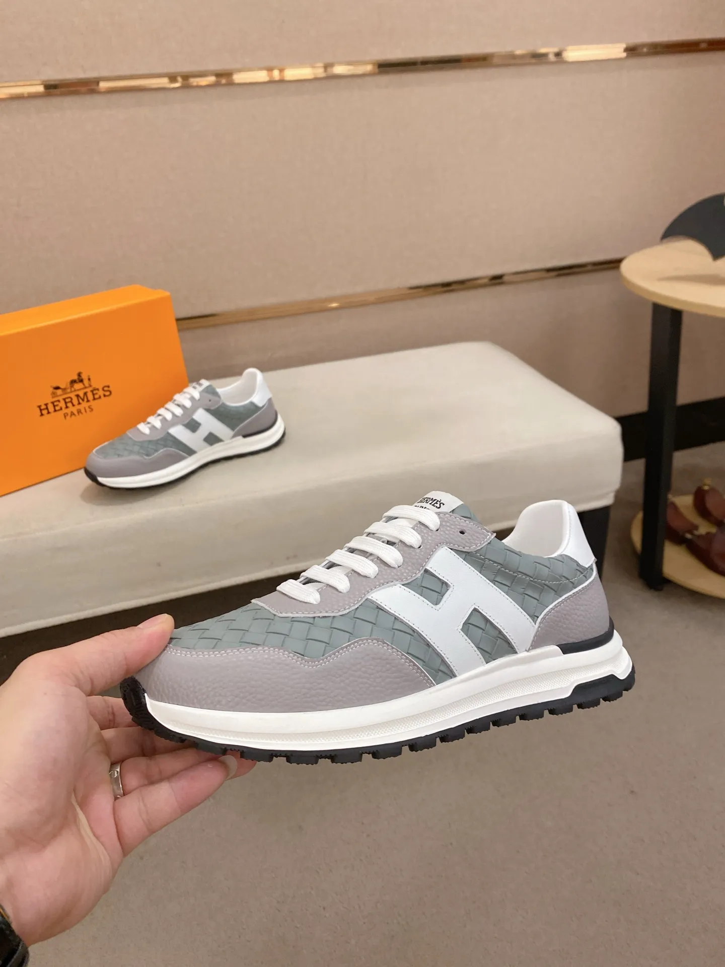 Men's clothing and shoes💰: 400💰《HERMES》【Original order·Version】Hermès; top 🔝purchasing agent🔍🔍men's latest 🇺🇸 counter sales simultaneously, imported from Italy original ▲▲cowhide ▲▲ (highlighting the high End, Nobility, Grade) Exquisite workmanship (Imported water-dyed sheepskin lining from Italy) Sole: Original sole provided by the original factory, ⚠️Exclusive double-layer activity, TPR, molded outsole; super comfortable Code number: 38-44